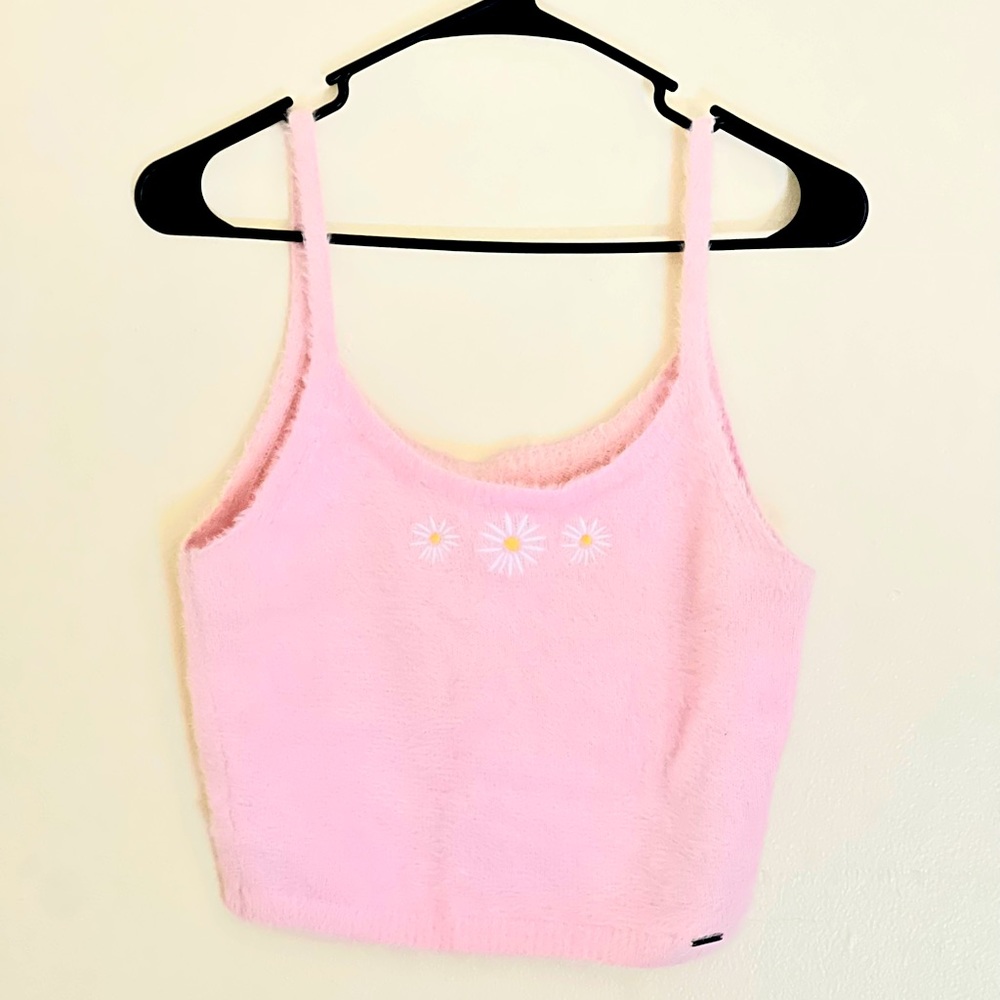 Fuzzy Crop Tank Top with Daisys